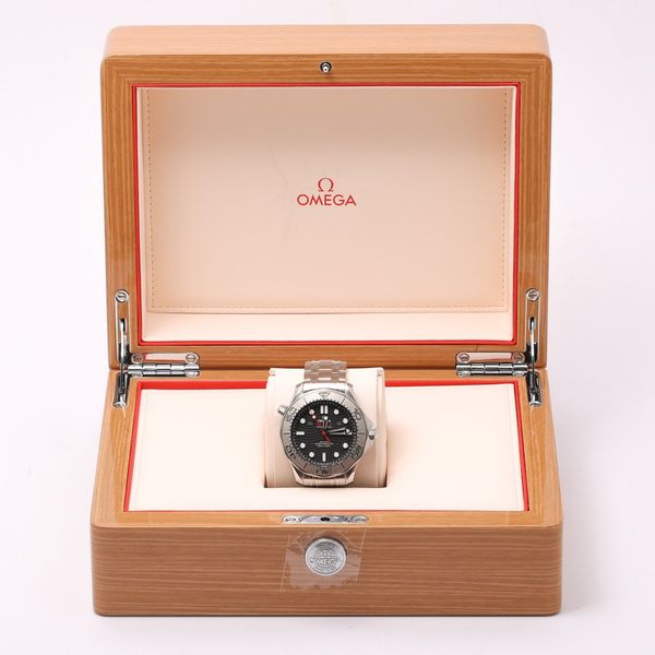 Omega Seamaster Diver 300m 210.30.42.20.01.002